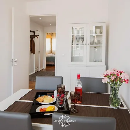 Very Central Balcony Apartment 45 By Lisbonne Collection Apartamento