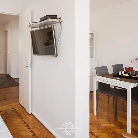 Very Central Balcony Apartment 45 By Lisbonne Collection Apartamento